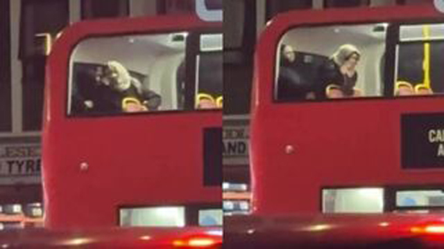 Hijab Girl Fucking – Inside Pablic Bus